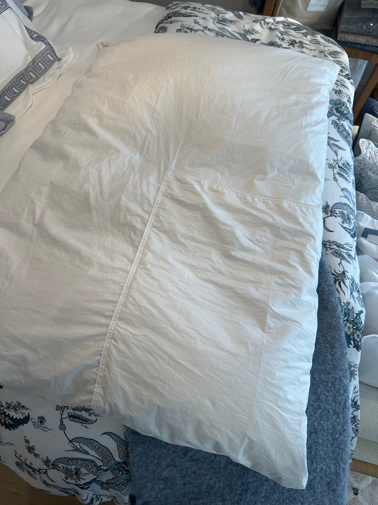 Weekender Down Travel Comforter / Pillow